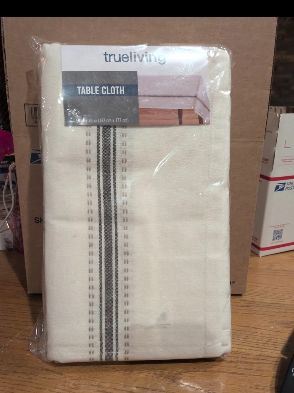 Trueliving Cream Tablecloth with Gray Stripe